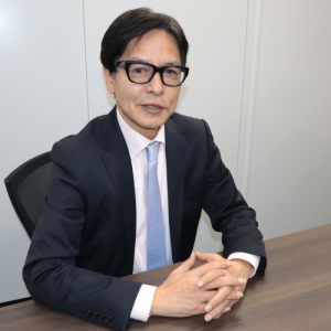 合同会社アイディピーケイ　代表取締役　星野 克明様